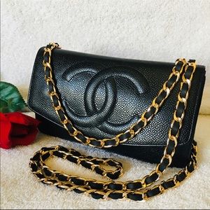 ❤️AUTH. CHANEL TIMELESS CLUTCH/MINI BAG/WALLET ON A CHAIN ❤️